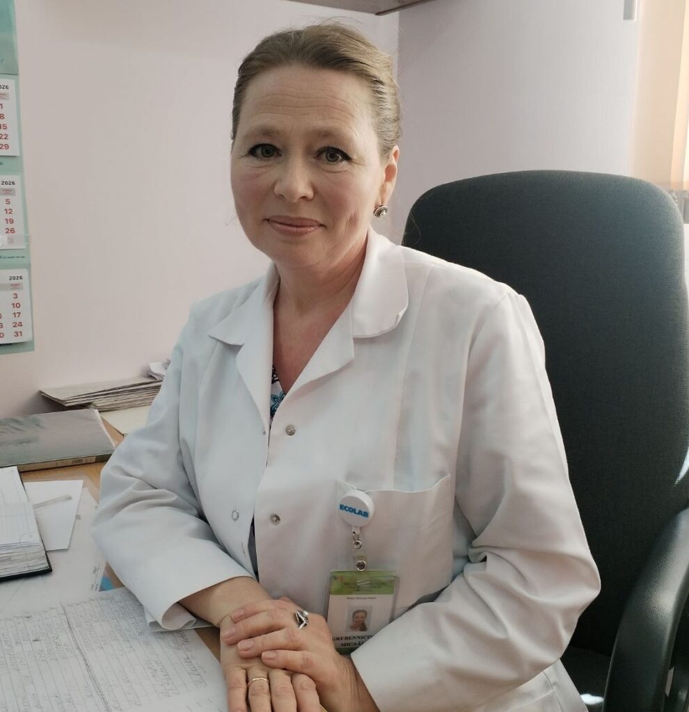 Halatul alb purtat cu responsabilitate: povestea Micaălei Grebennicova, asistentă superioară