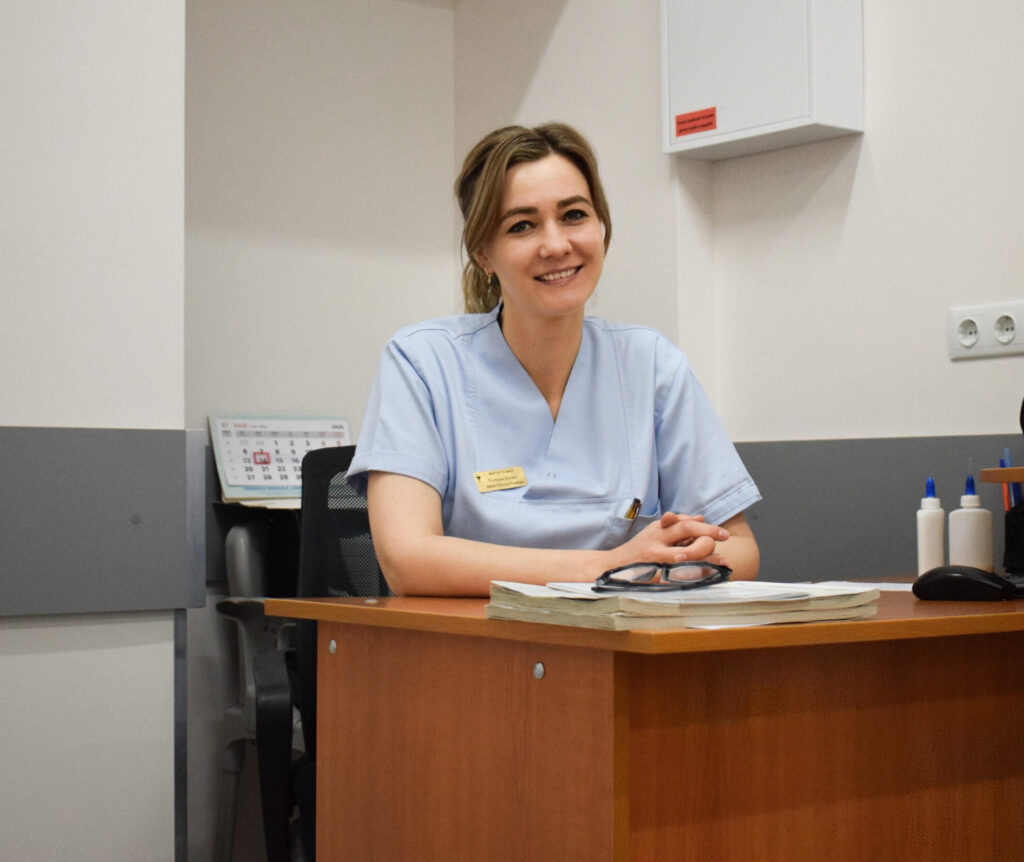 Expunerea la soare: între beneficii și riscuri. Recomandările medicului chirurg plastician Elvira Fortuna